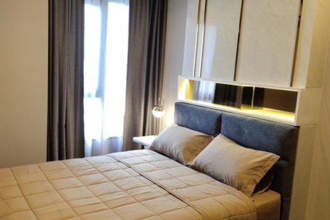 Studio dans le Condo à Watthana, Bangkok, Thaïlande  № 161248 - photo 4