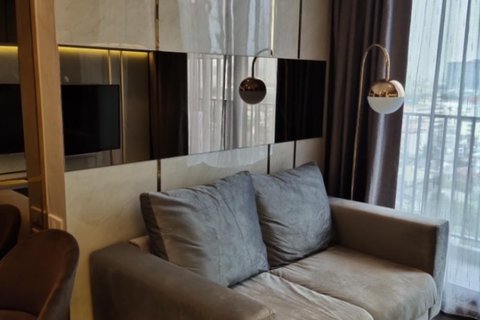 Studio dans le Condo à Watthana, Bangkok, Thaïlande  № 161248 - photo 5