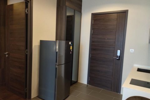 Studio dans le Condo à Watthana, Bangkok, Thaïlande  № 161248 - photo 8