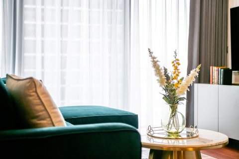 Condo in Watthana, Bangkok, Thailand, 2 bedrooms  № 161247 - photo 15