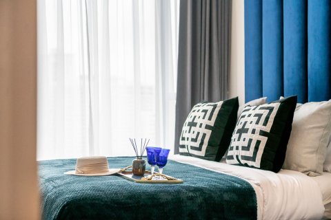 Condo in Watthana, Bangkok, Thailand, 2 bedrooms  № 161247 - photo 30