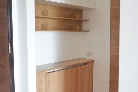 Кондоминиум с 2 спальнями в Клонг Тоэй, Бангкок, Таиланд № 161246 - фото 8