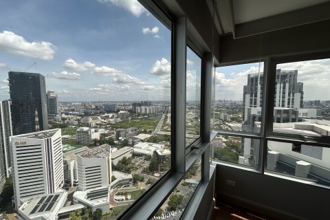 Кондоминиум с 2 спальнями в Хуай Кванге, Бангкок, Таиланд № 147735 - фото 16