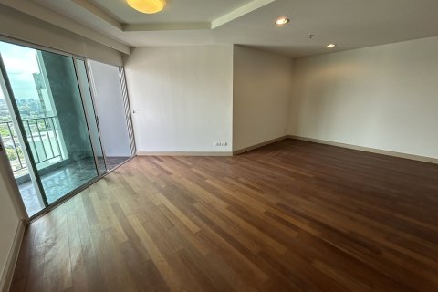 Кондоминиум с 2 спальнями в Хуай Кванге, Бангкок, Таиланд № 147735 - фото 20