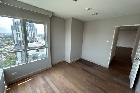 Кондоминиум с 2 спальнями в Хуай Кванге, Бангкок, Таиланд № 147735 - фото 17