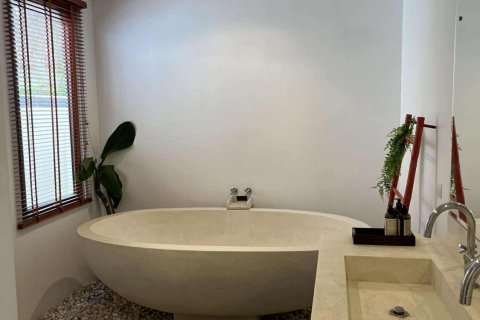 Villa in Phuket, Thailand 2 bedrooms № 144714 - photo 11