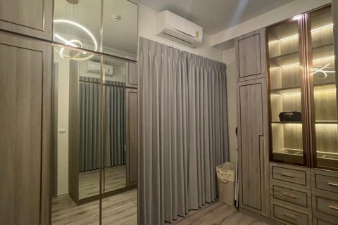 Кондоминиум с 2 спальнями в Чатучаке, Бангкок, Таиланд № 144715 - фото 6