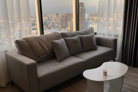 Кондоминиум с 2 спальнями в Чатучаке, Бангкок, Таиланд № 144715 - фото 2