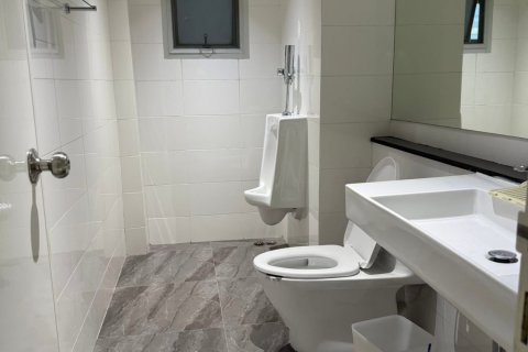 Таунхаус в Ванг Тонг Ланге, Бангкок, Таиланд с 4 спальнями  № 144713 - фото 11