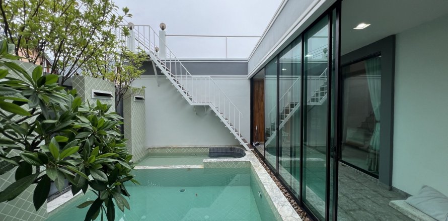 Villa à Pattaya, Thaïlande 3 chambres № 144712