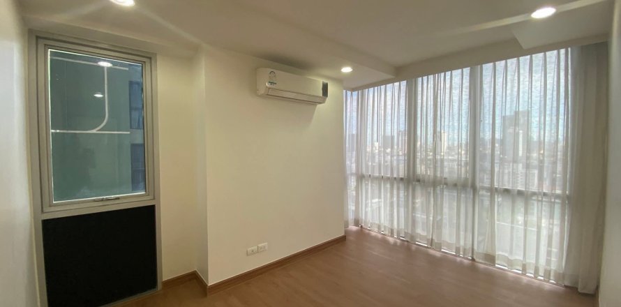 Кондоминиум с 2 спальнями в Чатучаке, Бангкок, Таиланд № 144716