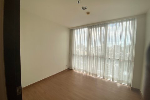 Кондоминиум с 2 спальнями в Чатучаке, Бангкок, Таиланд № 144716 - фото 10