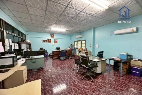 Land in Ban Lam Luk Ka, Thailand 4800 sq.m. № 154811 - photo 9