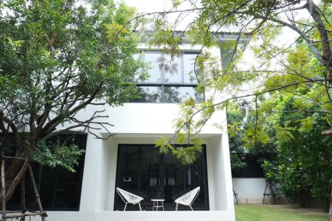 Maison à Pathum Thani, Thaïlande 5 chambres № 154812 - photo 3