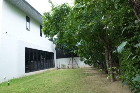 Maison à Pathum Thani, Thaïlande 5 chambres № 154812 - photo 12