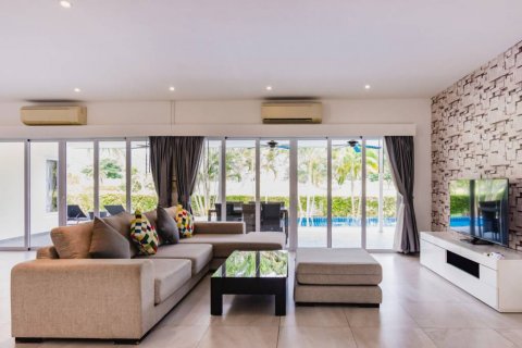 Вилла в Хуа Хине, Таиланд с 3 спальнями  № 114035 - фото 7