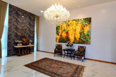 Villa in Mae Rim, Thailand 4 bedrooms № 135544 - photo 5