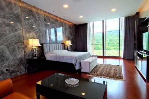 Villa in Mae Rim, Thailand 4 bedrooms № 135544 - photo 11