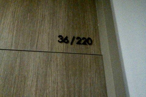 Condo in Watthana, Bangkok, Thailand, 2 bedrooms  № 135545 - photo 9