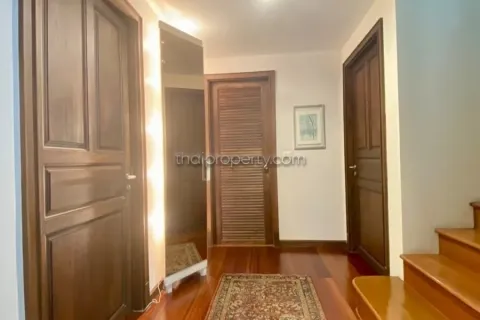 Casa de 3 dormitorios en Pattaya, Tailandia № 213526 - foto 13