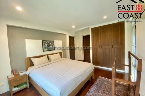 Casa de 3 dormitorios en Pattaya, Tailandia № 213526 - foto 17