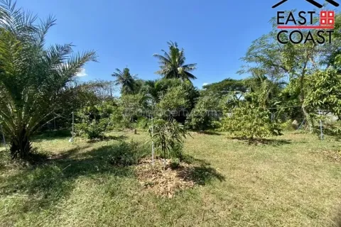 Terreno en Pattaya, Tailandia № 213527 - foto 10