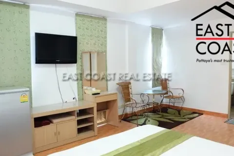 Casa de 9 dormitorios en Pattaya, Tailandia № 213522 - foto 7