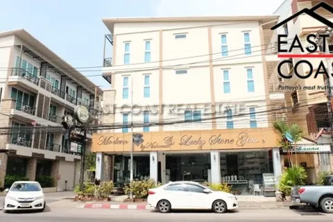 Casa de 9 dormitorios en Pattaya, Tailandia № 213522 - foto 19