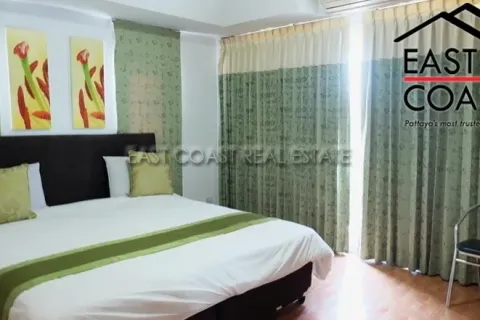 Casa de 9 dormitorios en Pattaya, Tailandia № 213522 - foto 11