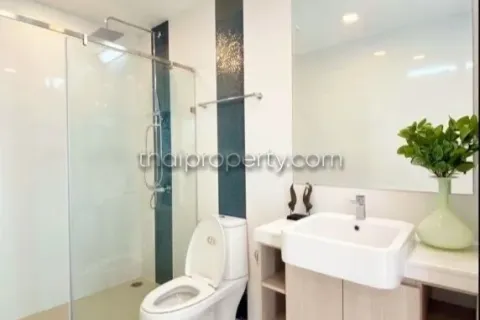 Condominio de 2 dormitorios en Pattaya, Tailandia № 213523 - foto 15
