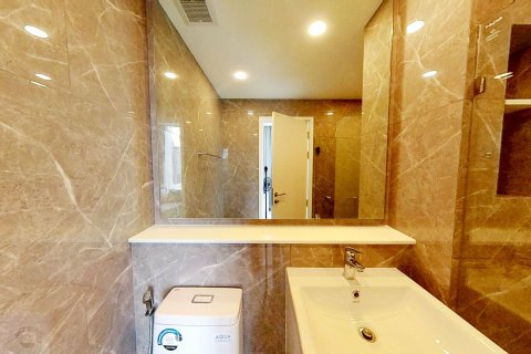 Condo à Chatuchak, Bangkok, Thaïlande, 2 chambres  № 161895 - photo 18