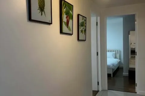 Condo in Watthana, Bangkok, Thailand, 2 bedrooms  № 161893 - photo 2