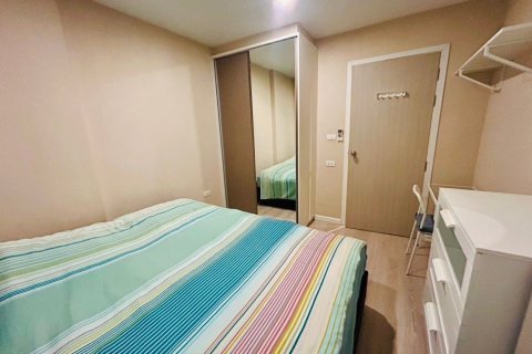 Студия в кондо в Клонг Тоэй, Бангкок, Таиланд № 161889 - фото 8