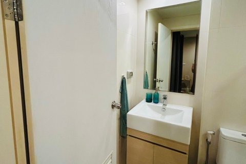 Студия в кондо в Клонг Тоэй, Бангкок, Таиланд № 161889 - фото 22