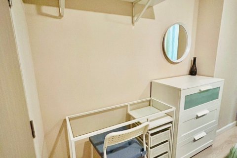 Студия в кондо в Клонг Тоэй, Бангкок, Таиланд № 161889 - фото 6