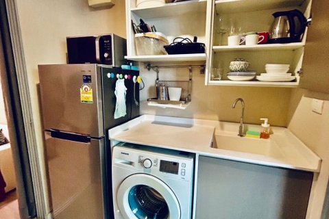 Студия в кондо в Клонг Тоэй, Бангкок, Таиланд № 161889 - фото 10