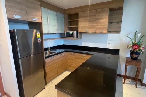 Студия в кондо в Клонг Тоэй, Бангкок, Таиланд № 161891 - фото 2