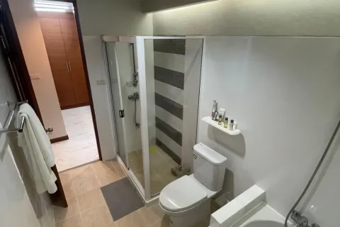 Студия в кондо в Клонг Тоэй, Бангкок, Таиланд № 161891 - фото 11