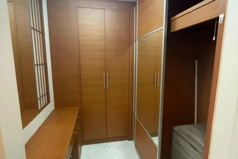 Студия в кондо в Клонг Тоэй, Бангкок, Таиланд № 161891 - фото 13