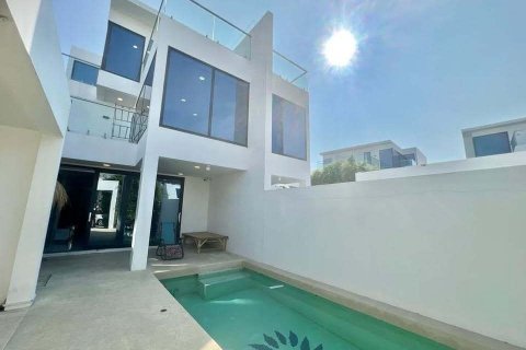 Вилла в Паттайе, Таиланд с 3 спальнями  № 138417 - фото 4