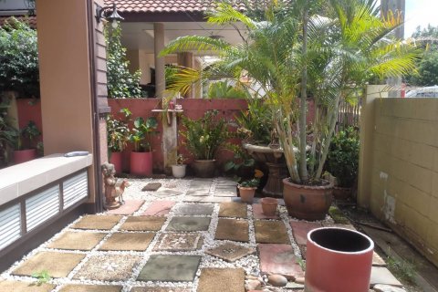 Maison à Khlong Sam Wa, Bangkok, Thaïlande 3 chambres № 138421 - photo 14