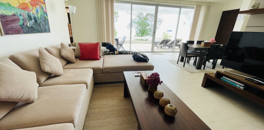 Condo à Kathu, Thaïlande, 2 chambres  № 152965