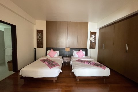 Condo à Kathu, Thaïlande, 2 chambres  № 152965 - photo 7