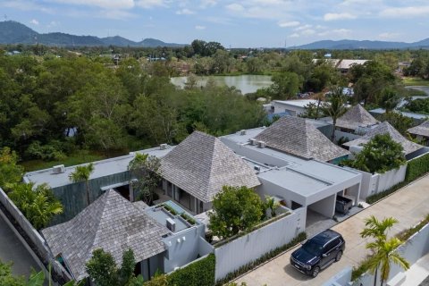Villa in Phuket, Thailand 3 bedrooms № 152960 - photo 9