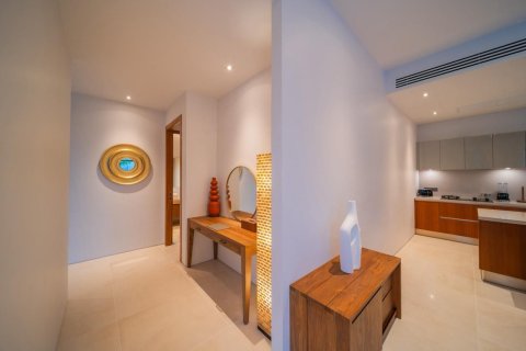 Villa in Phuket, Thailand 3 bedrooms № 152960 - photo 16
