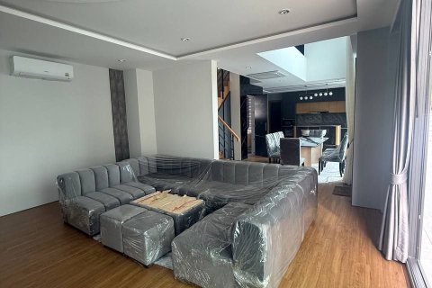 Вилла в Паттайе, Таиланд с 3 спальнями  № 152963 - фото 10