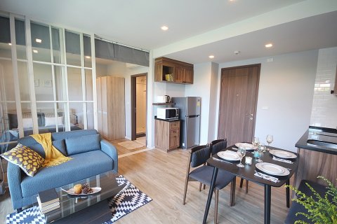 Condo in Hua Hin, Thailand, 2 bedrooms  № 168741 - photo 5