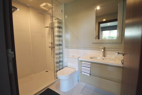 Condo in Hua Hin, Thailand, 2 bedrooms  № 168741 - photo 14