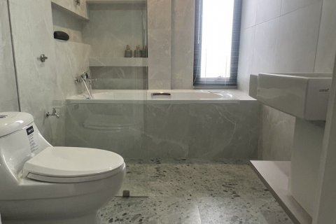 Villa in Hang Dong, Thailand 4 bedrooms № 135687 - photo 8