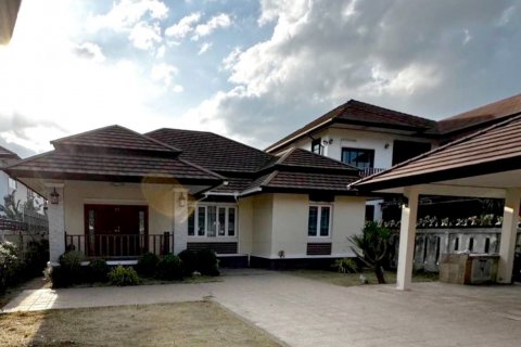 Дом в Районге, Таиланд с 2 спальнями  № 135685 - фото 1